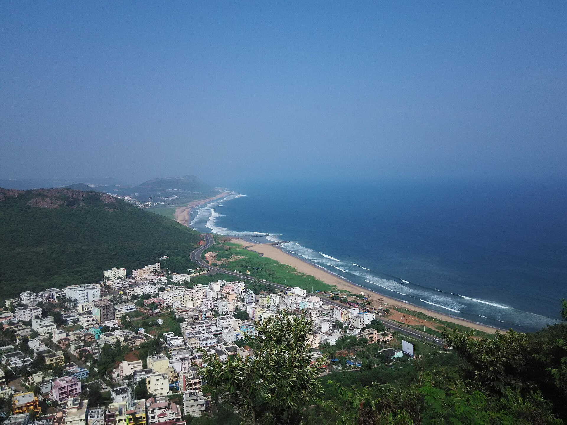 Vizag coastline from Kailasagiri
